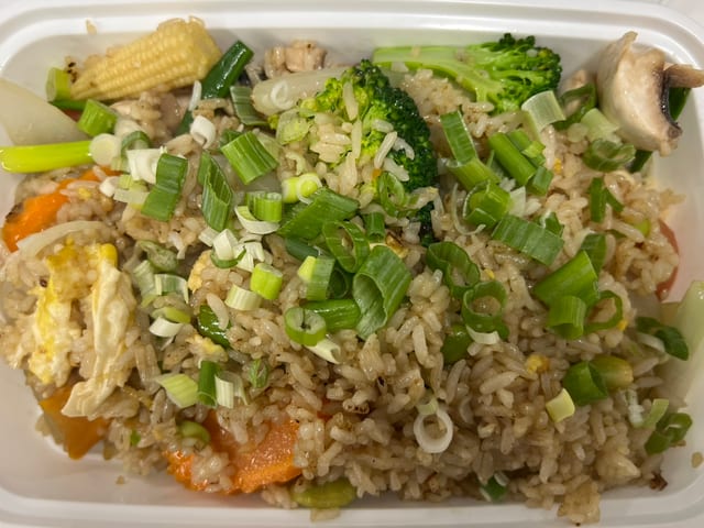 F2. Vegetarian Fried Rice.
